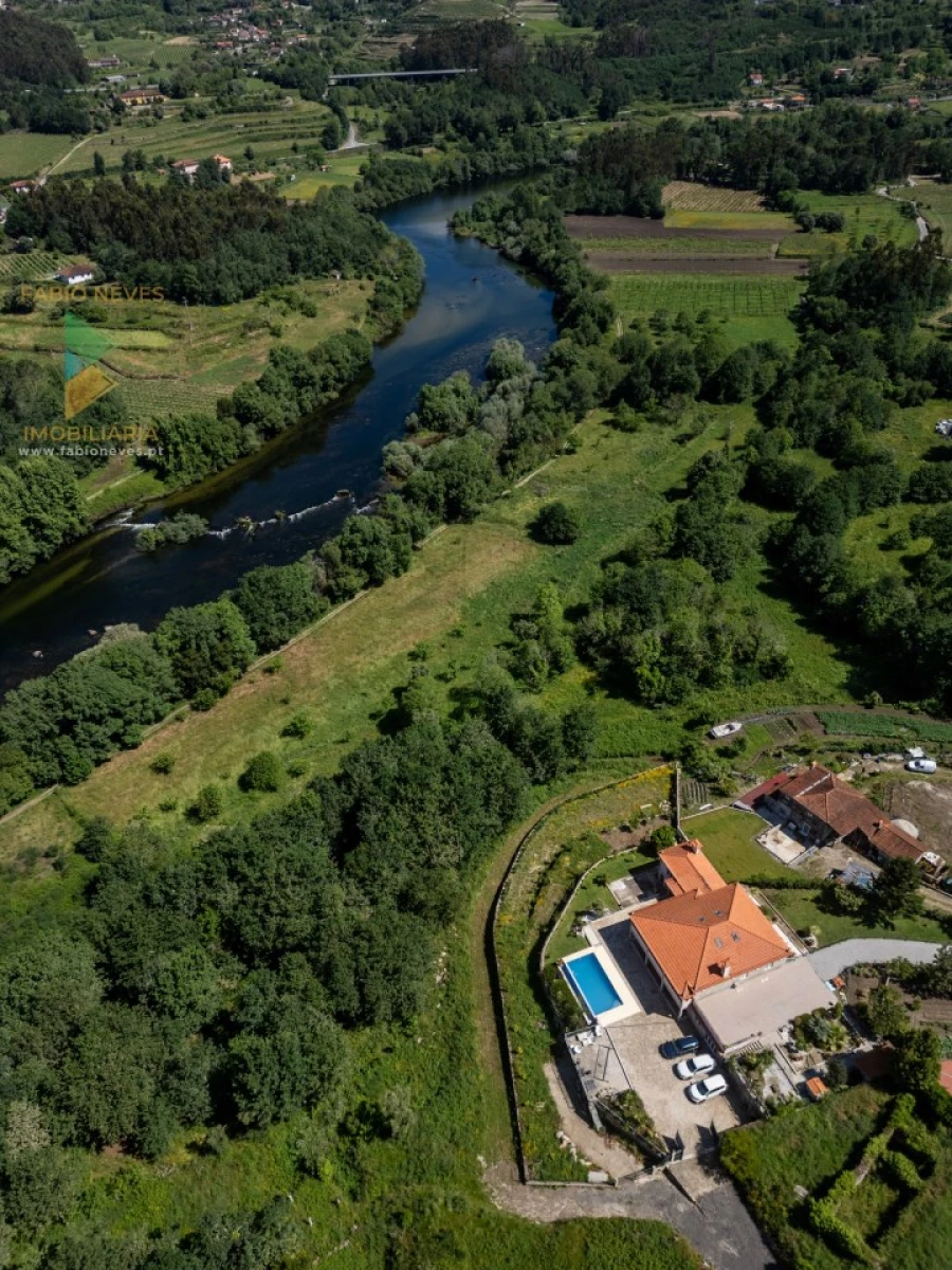 Quinta T4 para Venda em Gemieira Foto 15