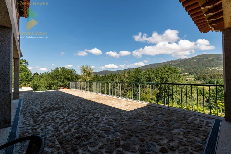 Quinta T4 para Venda em Gemieira Foto 20