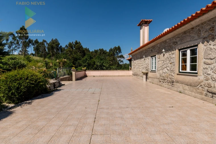 Quinta T4 para Venda em Gemieira Foto 21