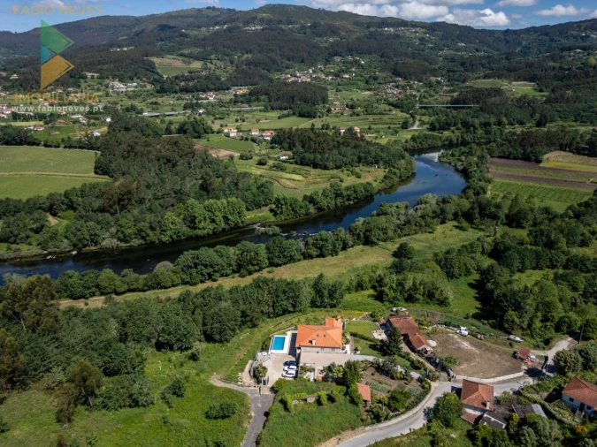 Quinta T4 para Venda em Gemieira Foto 32