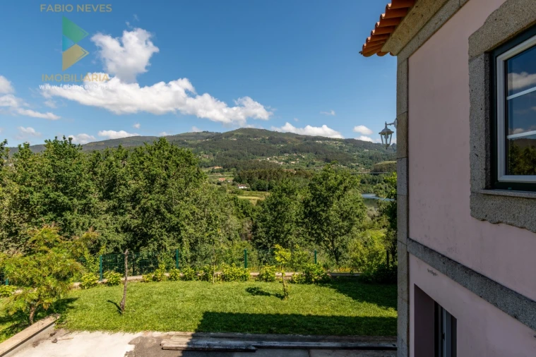 Quinta T4 para Venda em Gemieira Foto 33