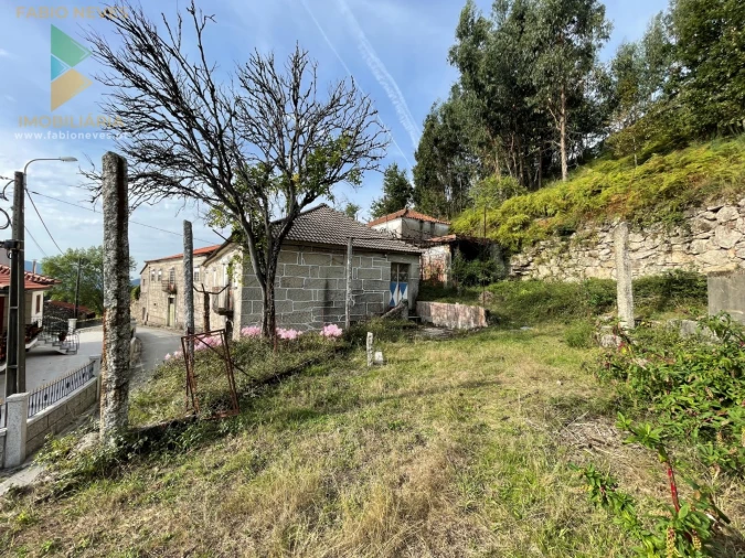 Moradia T4 para Venda em Gondoriz Foto 3