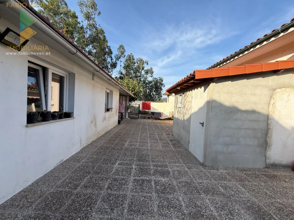 Moradia T3 para Venda em Ponte da Barca, V.N. Muía, Paço Vedro Magalhães Foto 53