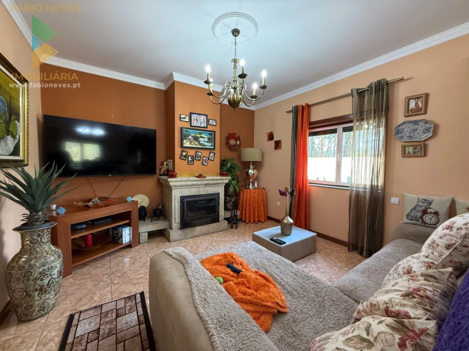 Moradia T3 para Venda em Ponte da Barca, V.N. Muía, Paço Vedro Magalhães Foto 32