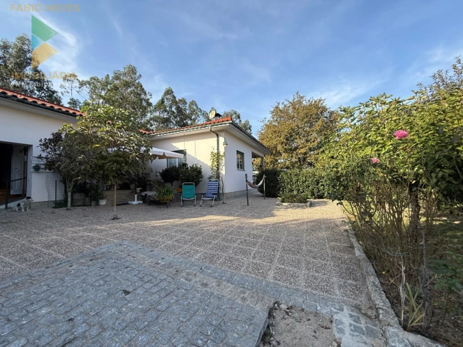 Moradia T3 para Venda em Ponte da Barca, V.N. Muía, Paço Vedro Magalhães Foto 2
