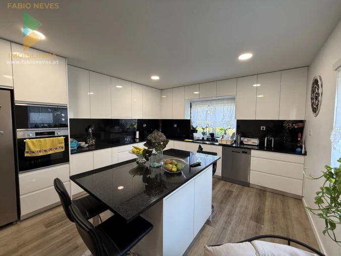 Moradia T3 para Venda em Ponte da Barca, V.N. Muía, Paço Vedro Magalhães Foto 27