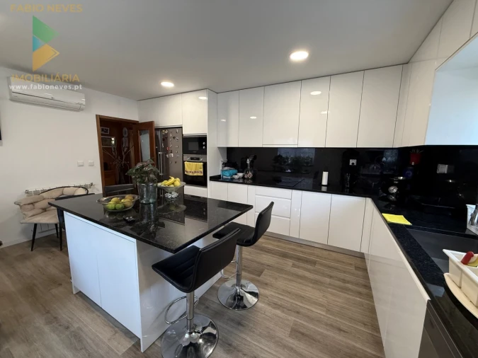 Moradia T3 para Venda em Ponte da Barca, V.N. Muía, Paço Vedro Magalhães Foto 28