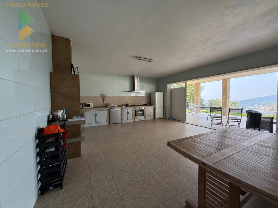 Moradia T4 para Venda em Cendufe Foto 77