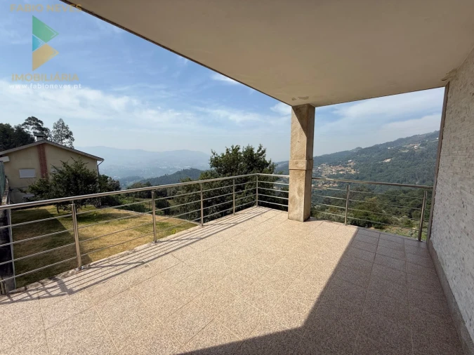 Moradia T4 para Venda em Cendufe Foto 25