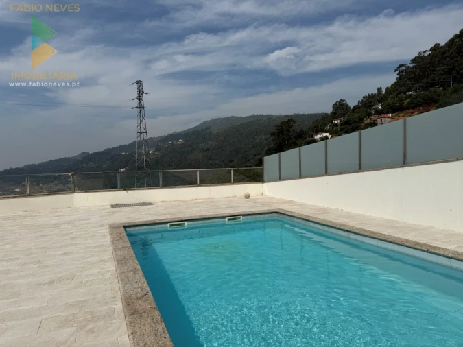 Moradia T4 para Venda em Cendufe Foto 41