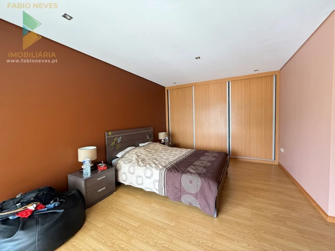 Moradia T4 para Venda em Cendufe Foto 65