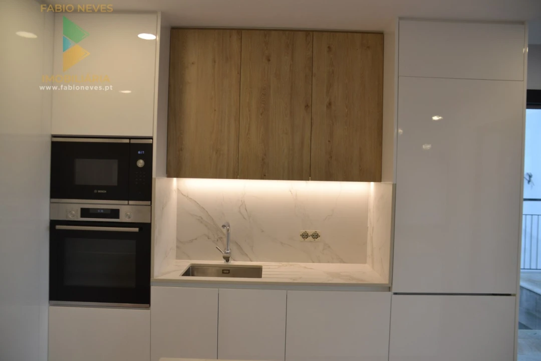 Moradia T3 para Venda em Ribeira Foto 25