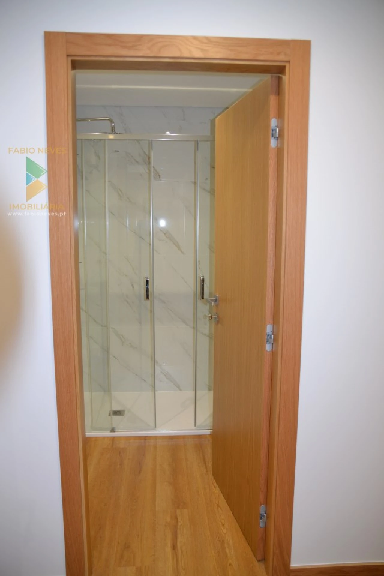 Moradia T3 para Venda em Ribeira Foto 30