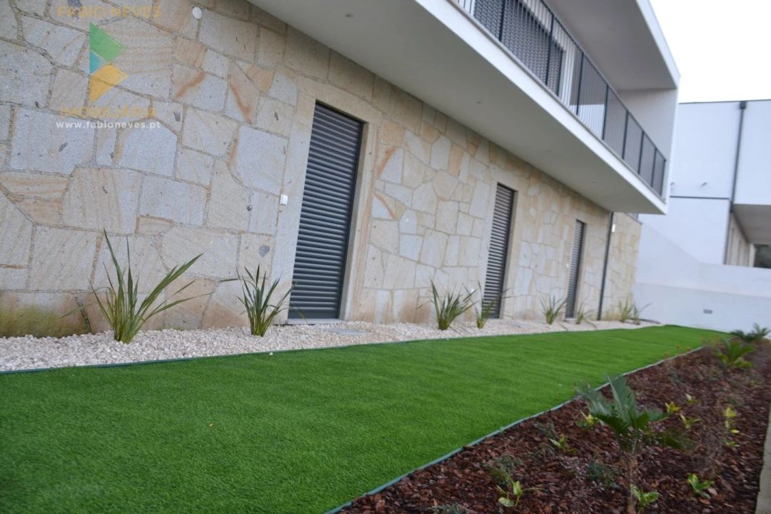 Moradia T3 para Venda em Ribeira Foto 62