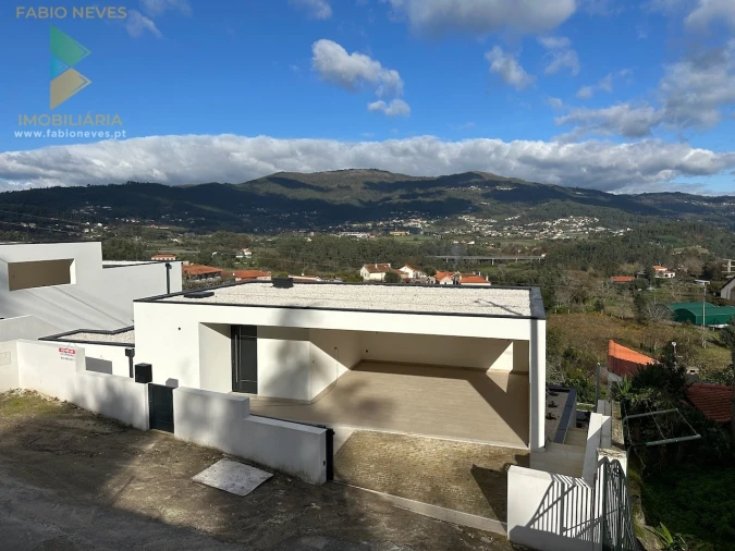 Moradia T3 para Venda em Ribeira