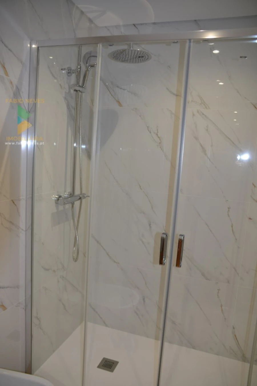 Moradia T3 para Venda em Ribeira Foto 41