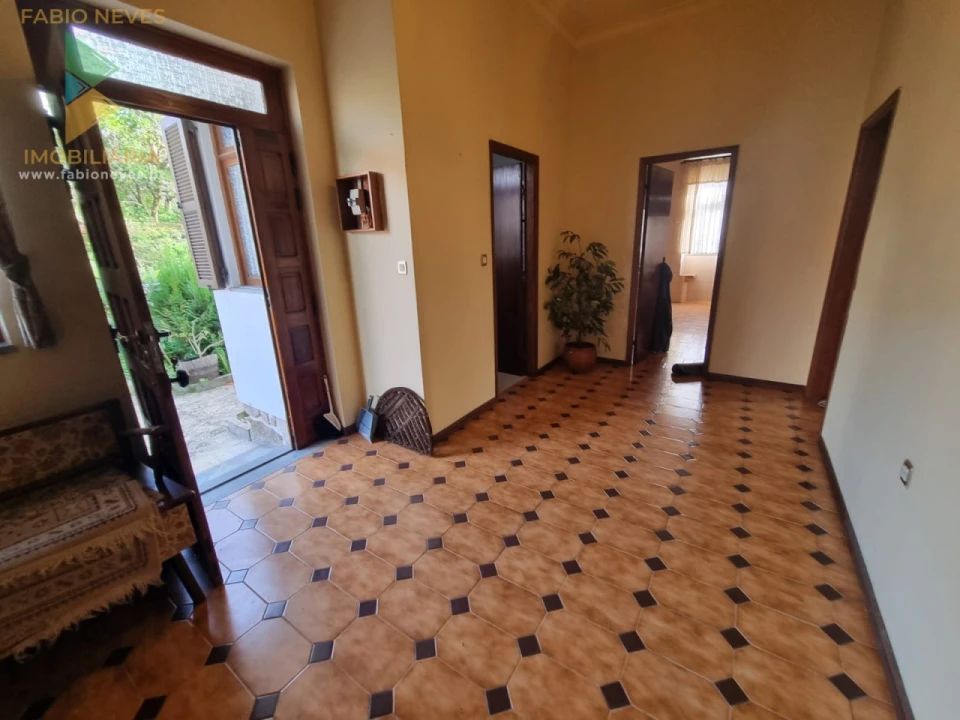 Moradia T6 para Venda em Cerdal Foto 16