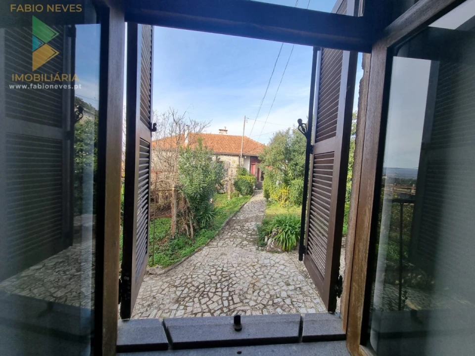 Moradia T6 para Venda em Cerdal Foto 21