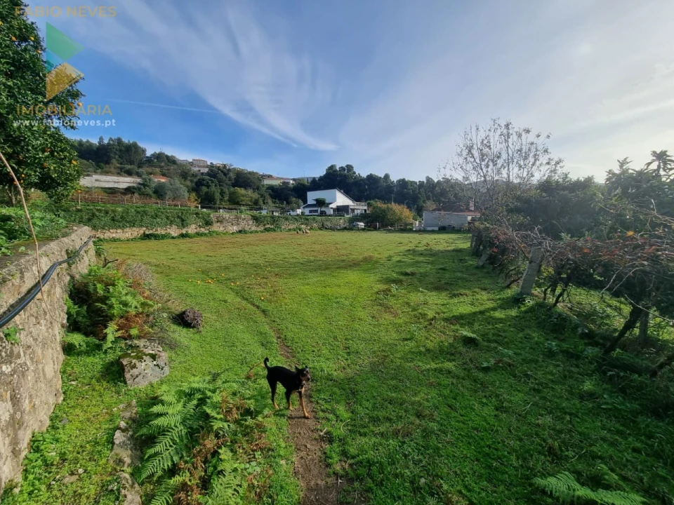 Moradia T6 para Venda em Cerdal Foto 40