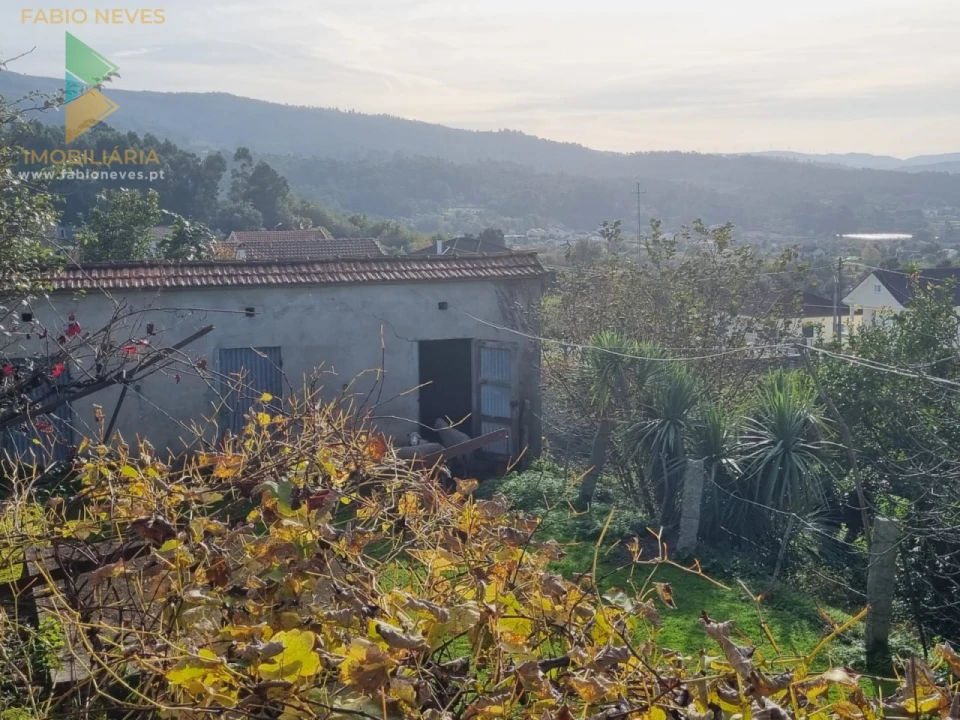 Moradia T6 para Venda em Cerdal Foto 51