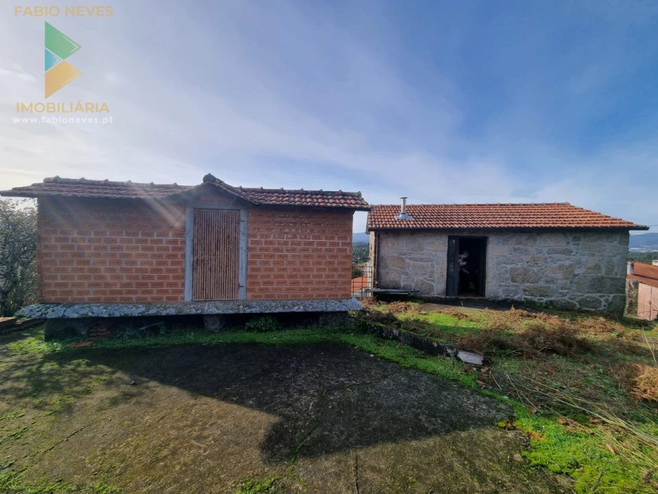 Moradia T6 para Venda em Cerdal Foto 32