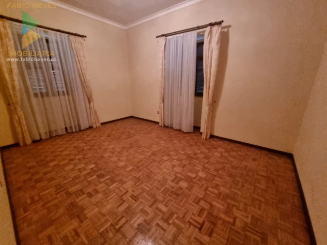 Moradia T6 para Venda em Cerdal Foto 18