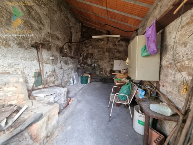 Moradia T6 para Venda em Cerdal Foto 60