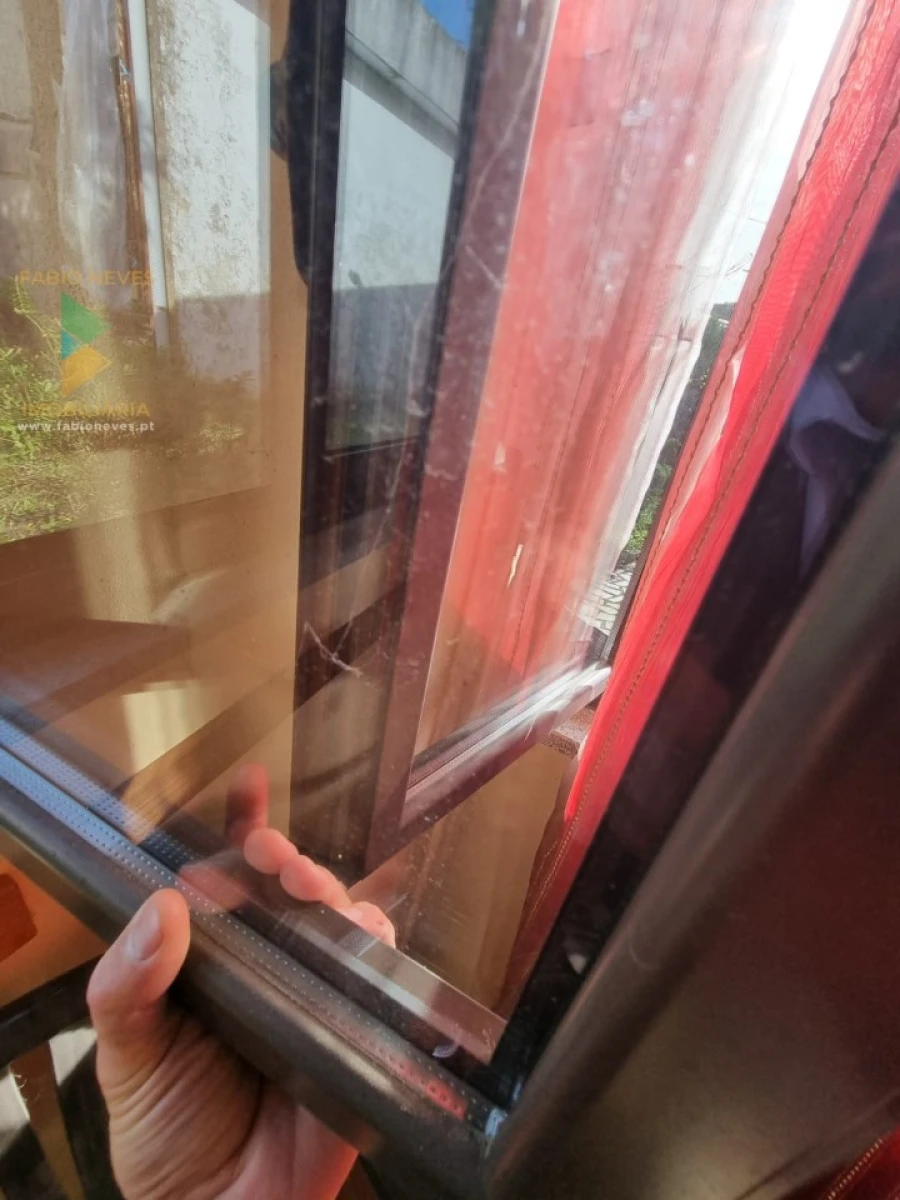 Moradia T6 para Venda em Cerdal Foto 67