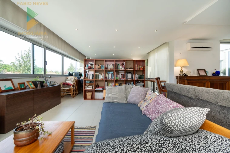 Moradia T4 para Venda em Gemieira Foto 21