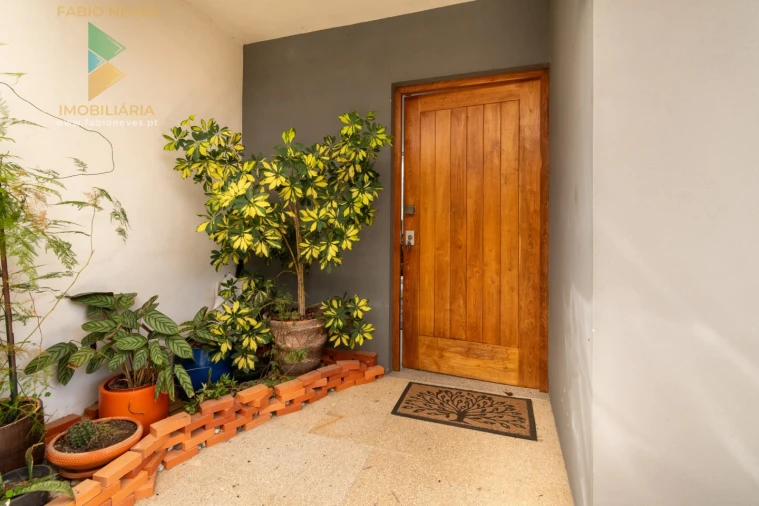 Moradia T4 para Venda em Gemieira Foto 15