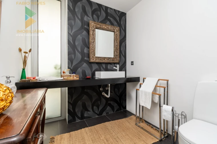 Moradia T4 para Venda em Gemieira Foto 31