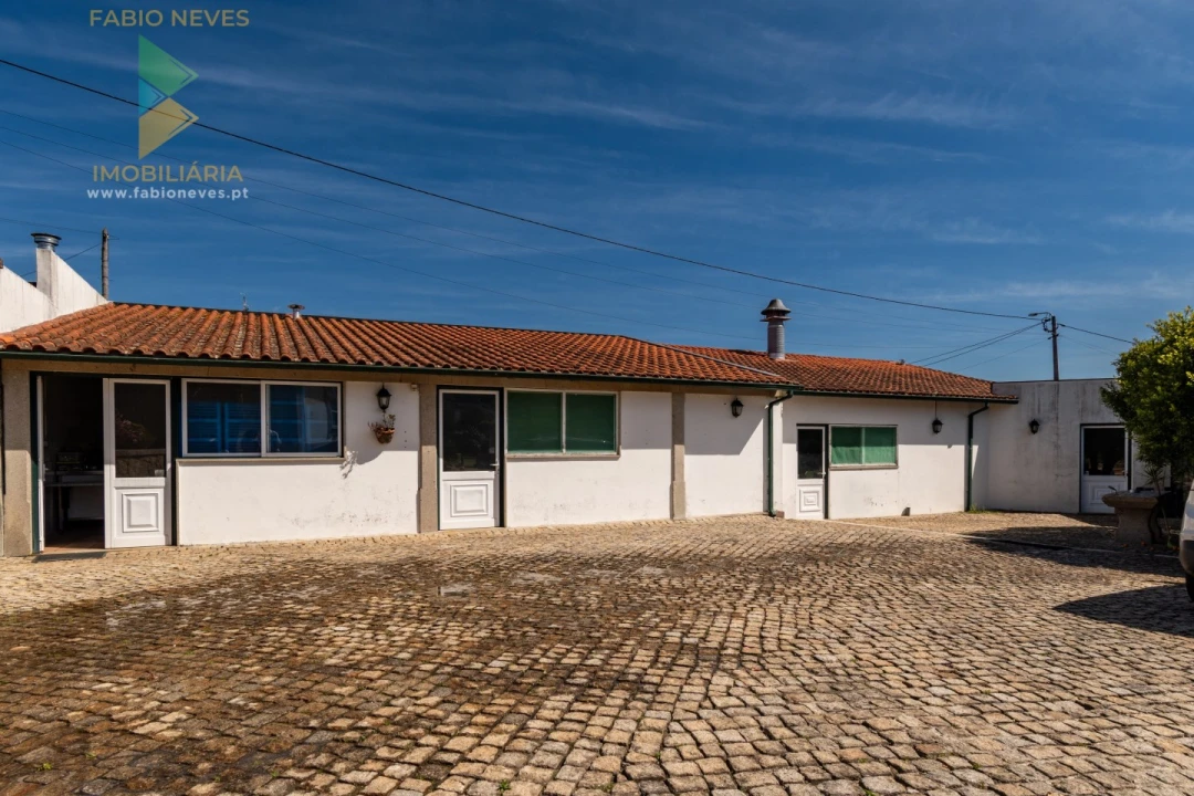 Quinta T6 para Venda em Correlhã Foto 84