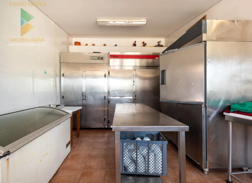 Quinta T6 para Venda em Correlhã Foto 90