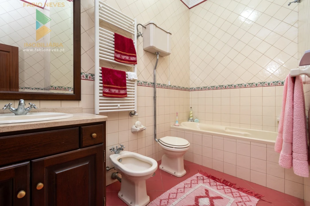 Quinta T6 para Venda em Correlhã Foto 134