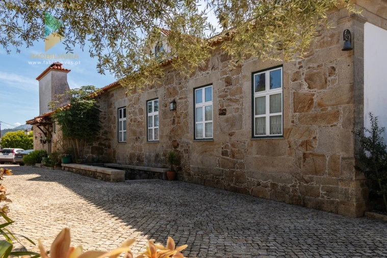 Quinta T6 para Venda em Correlhã Foto 60