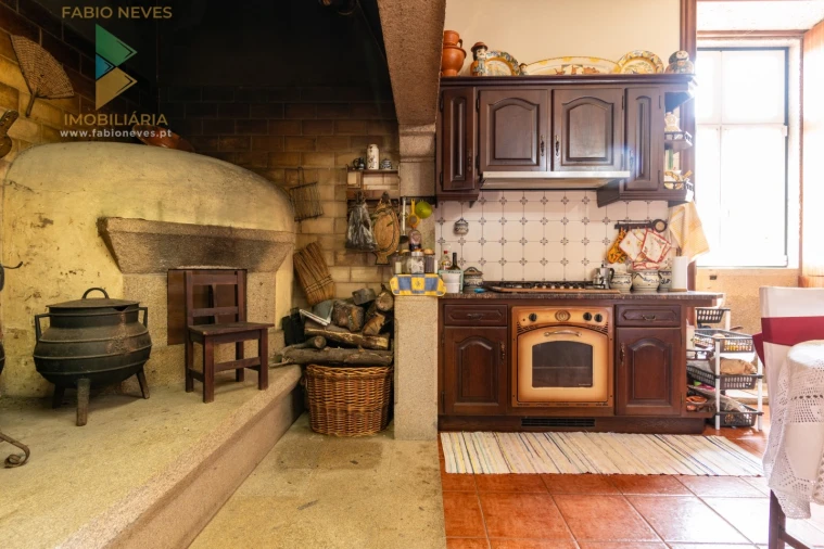 Quinta T6 para Venda em Correlhã Foto 103