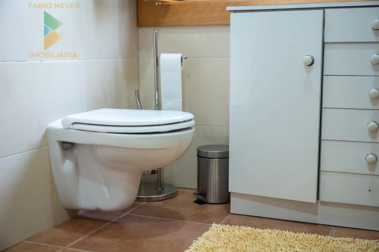 Moradia T4 para Venda em Calheiros Foto 34