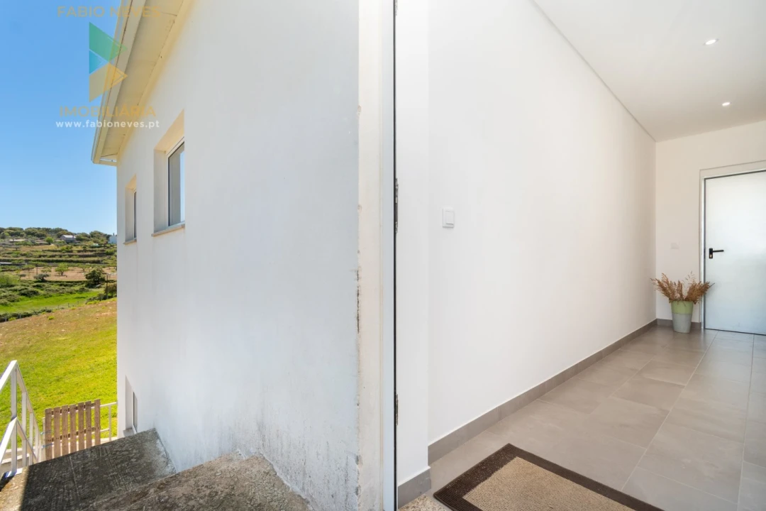 Moradia T10 para Venda em Longroiva Foto 15