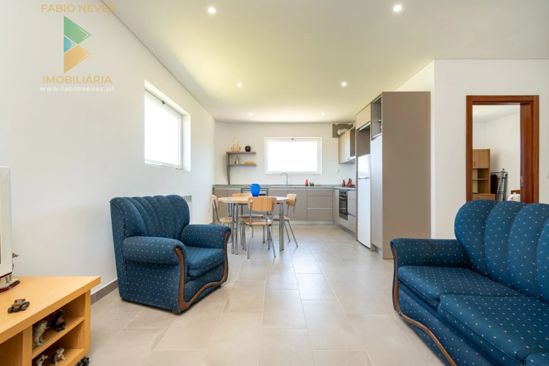 Moradia T10 para Venda em Longroiva Foto 23