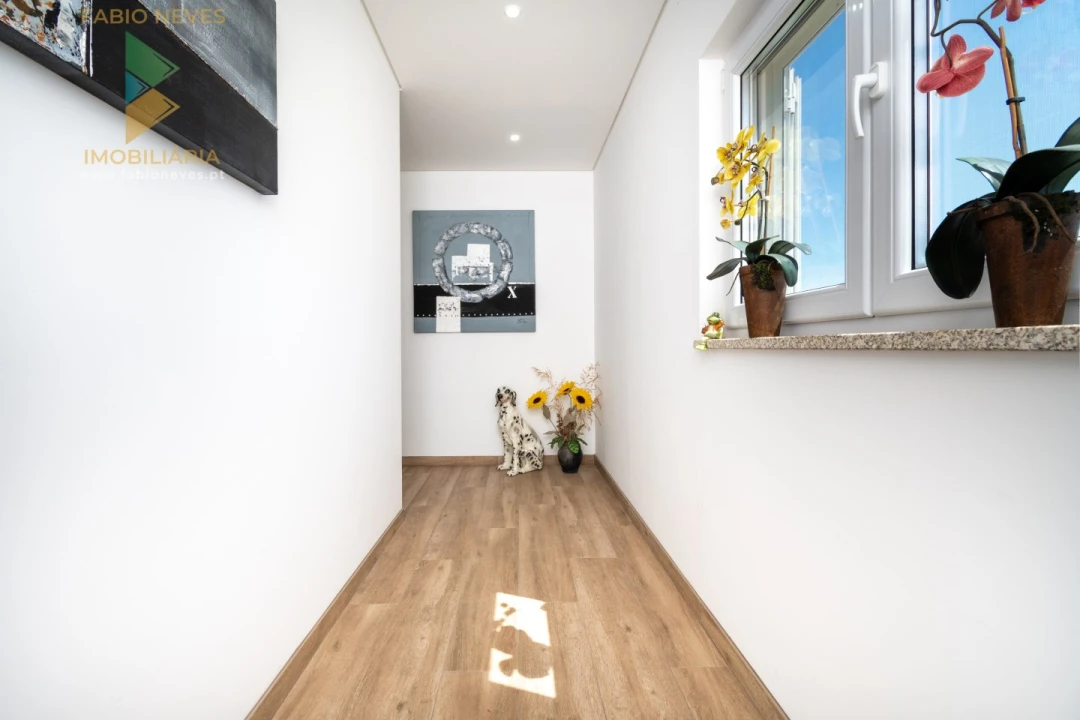 Moradia T10 para Venda em Longroiva Foto 32