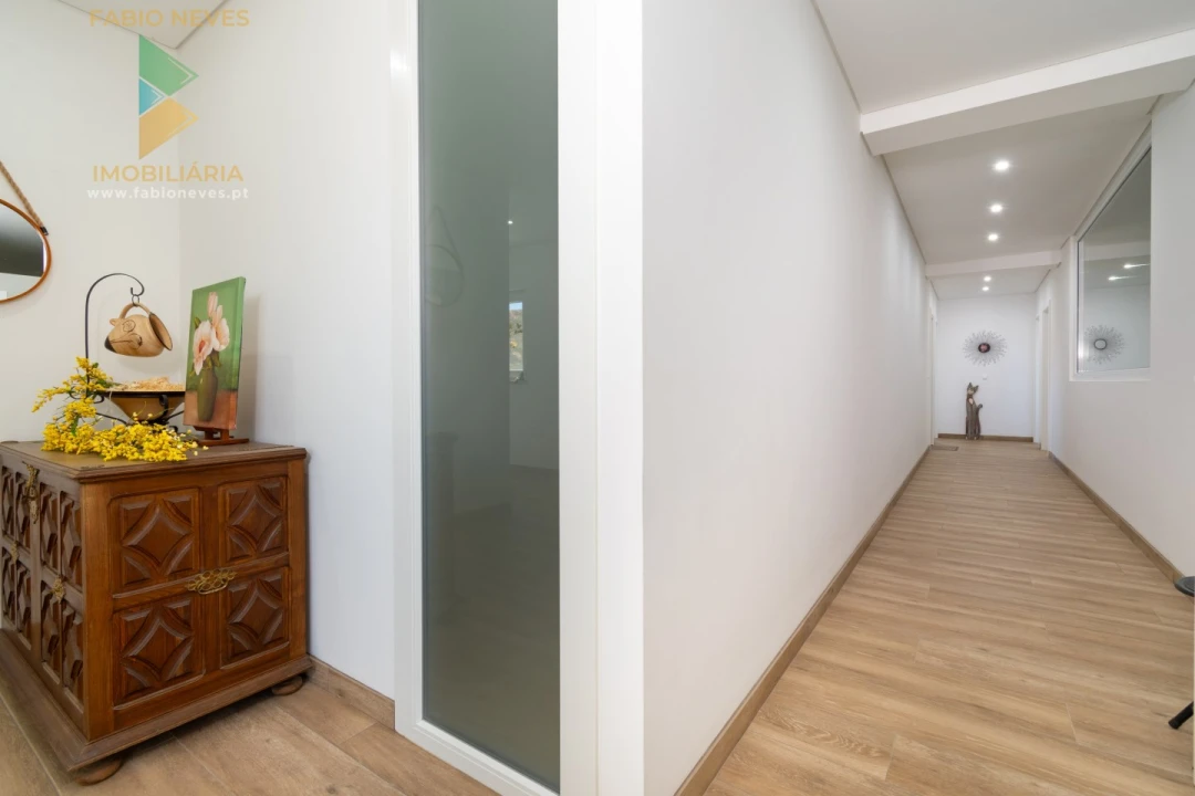 Moradia T10 para Venda em Longroiva Foto 34