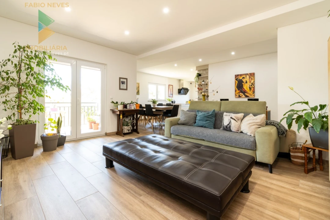 Moradia T10 para Venda em Longroiva Foto 52