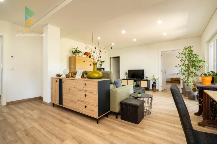 Moradia T10 para Venda em Longroiva Foto 50