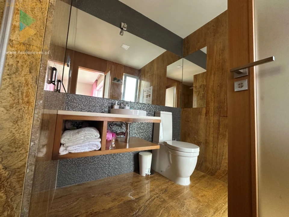 Moradia T5 para Venda em Verdoejo Foto 32