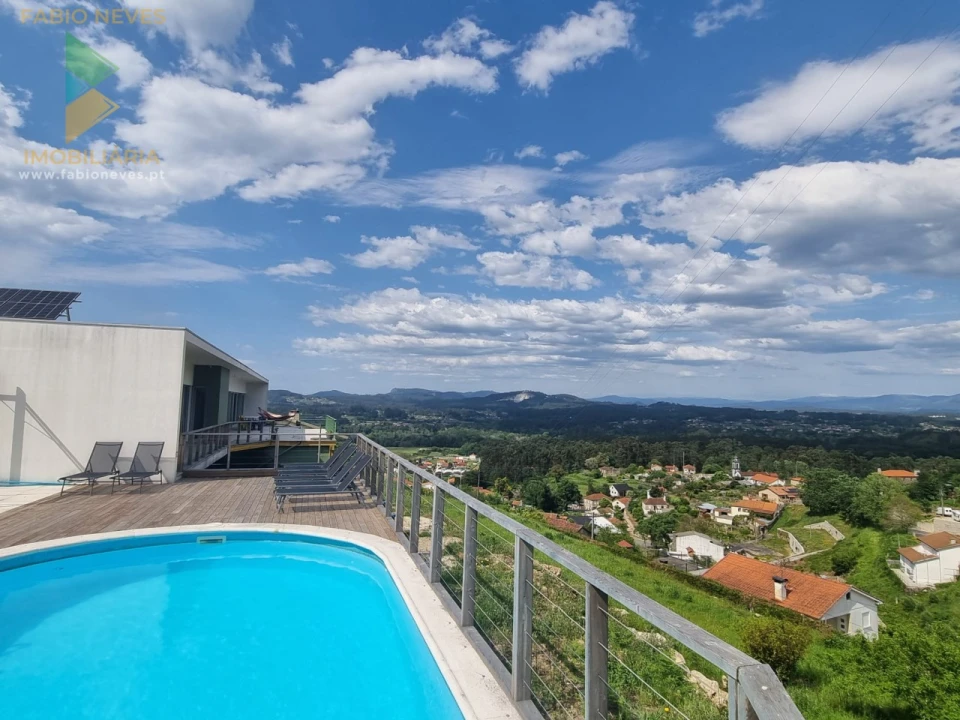 Moradia T5 para Venda em Verdoejo Foto 2