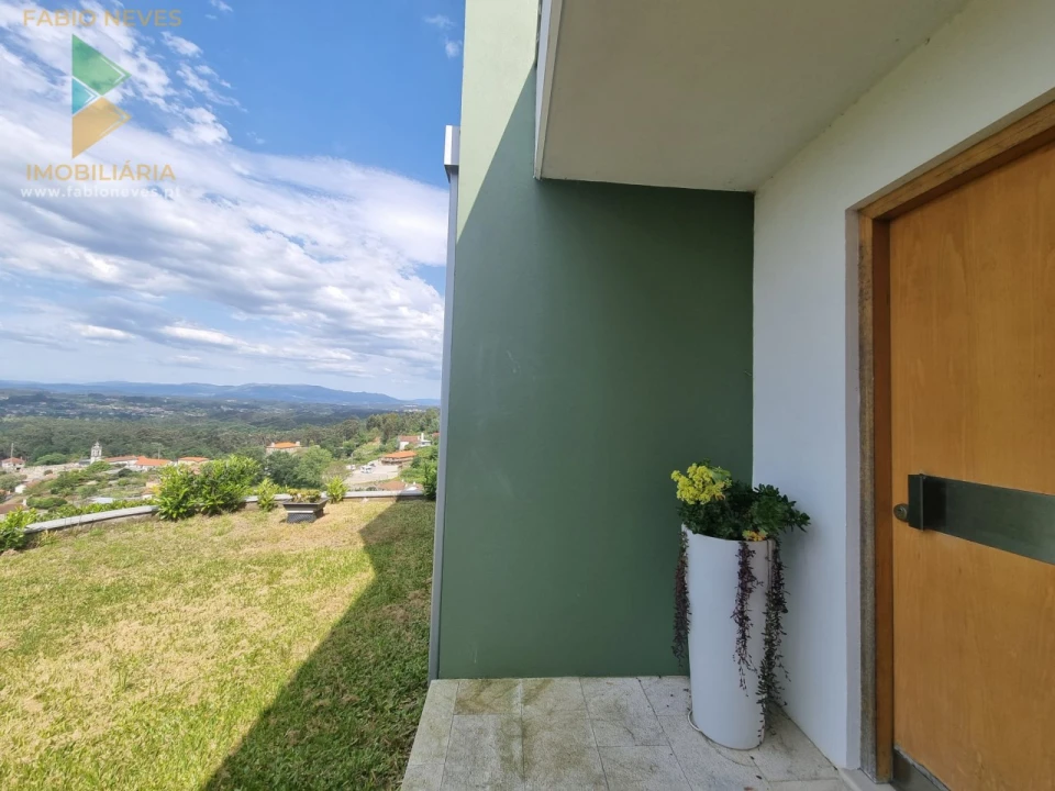 Moradia T5 para Venda em Verdoejo Foto 48