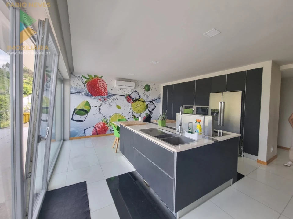 Moradia T5 para Venda em Verdoejo Foto 18