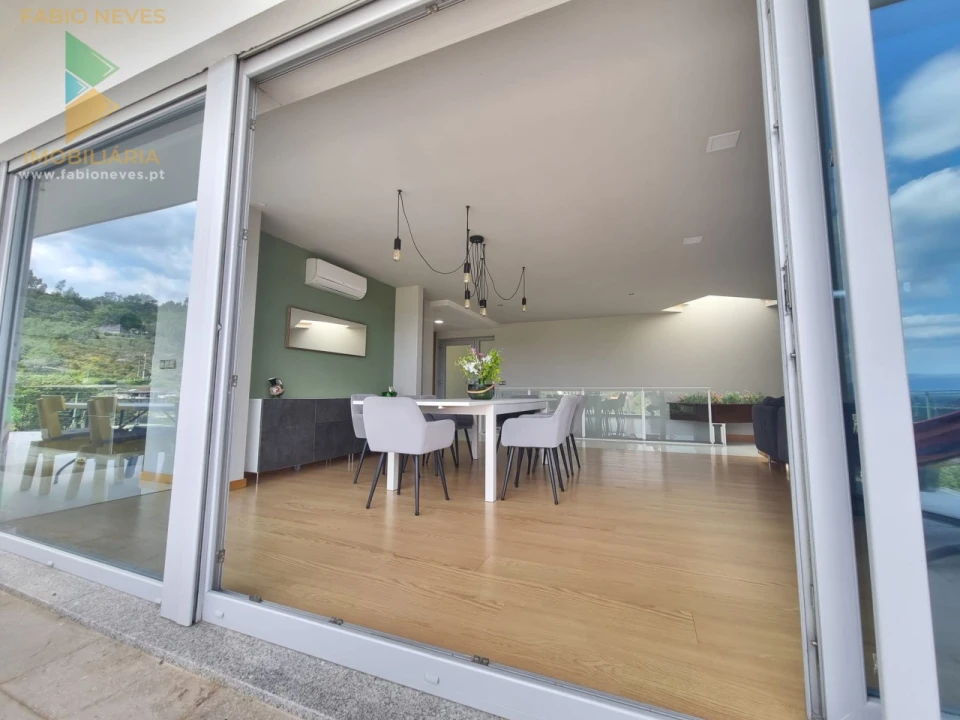 Moradia T5 para Venda em Verdoejo Foto 10