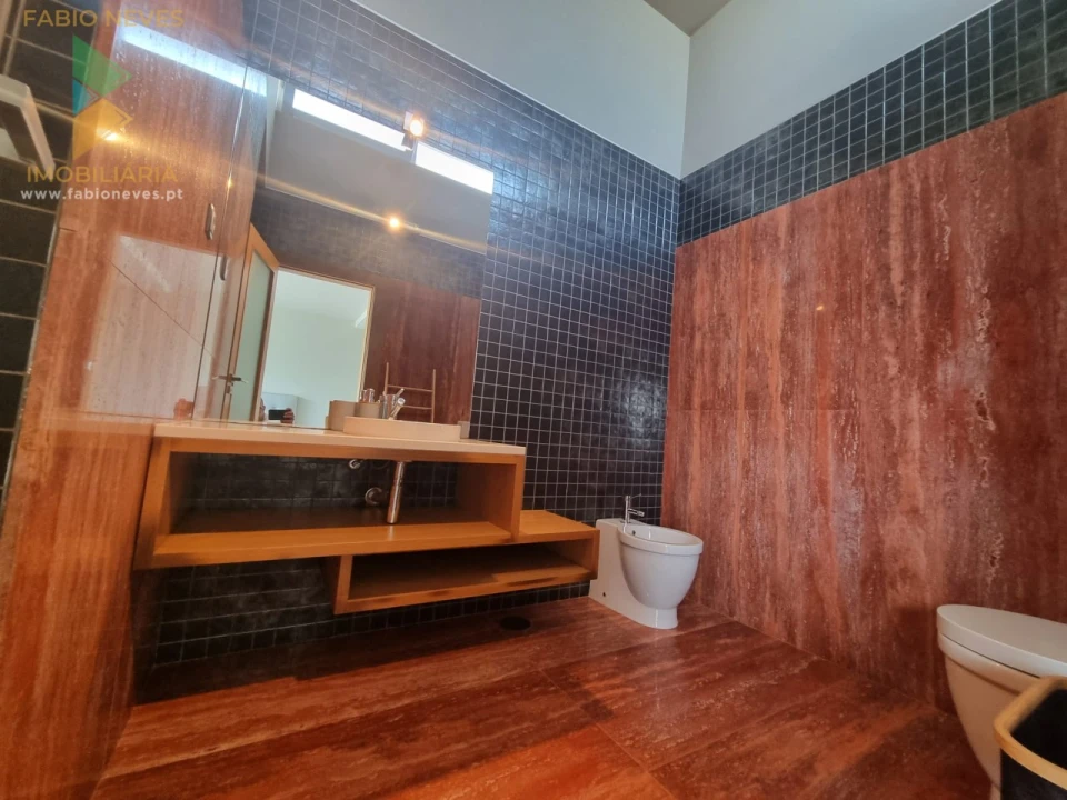 Moradia T5 para Venda em Verdoejo Foto 36