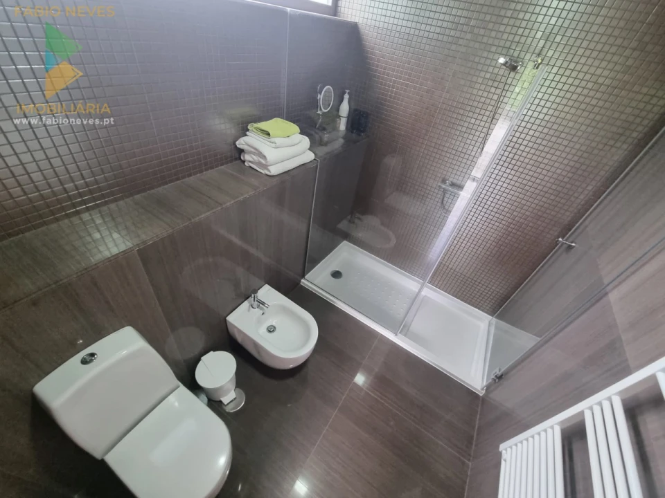 Moradia T5 para Venda em Verdoejo Foto 31